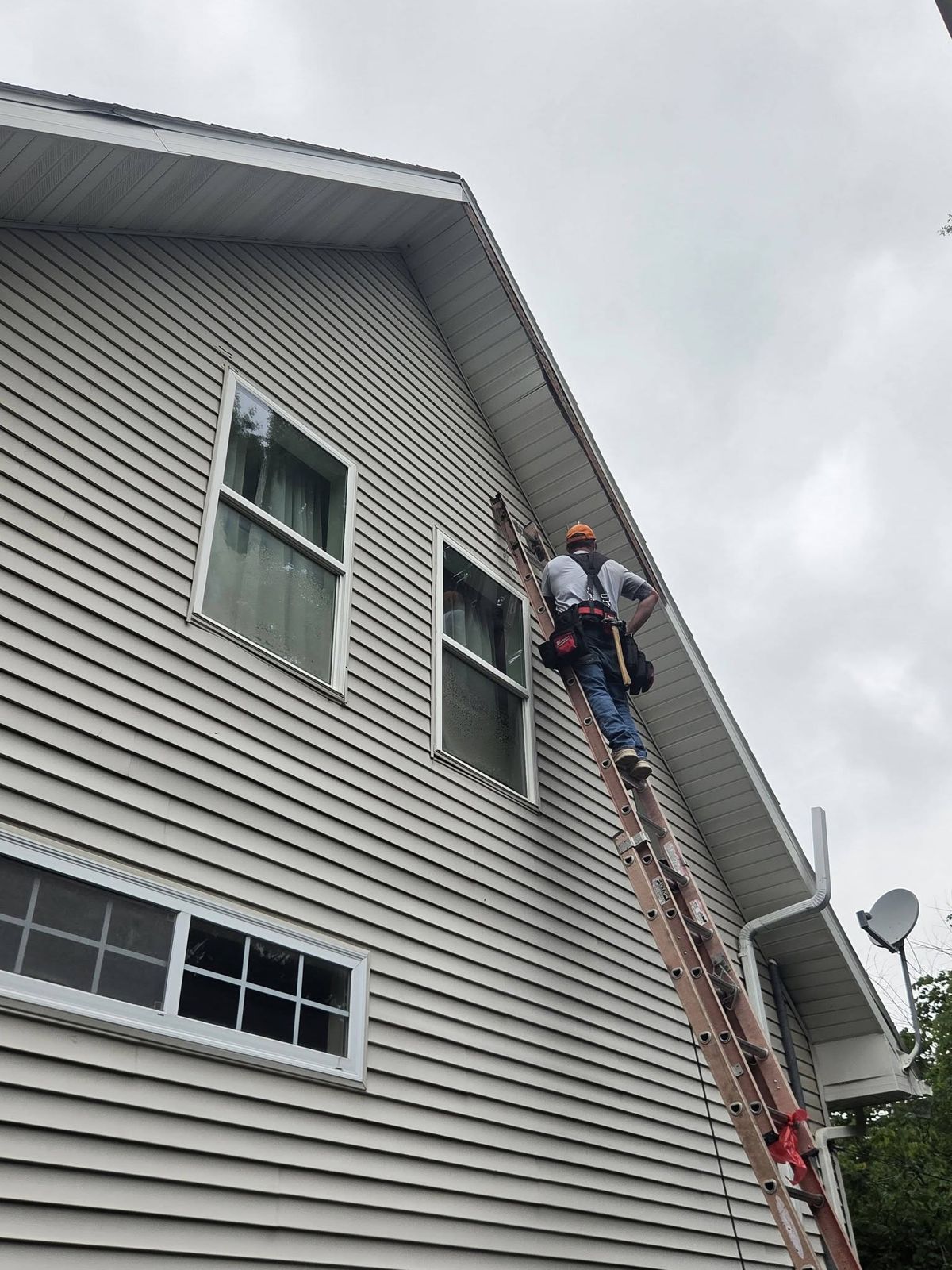 Gable and siding work