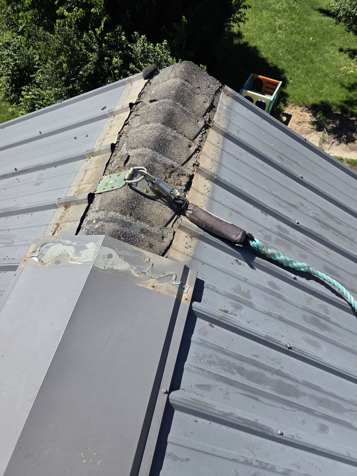 Metal roof ridge repair